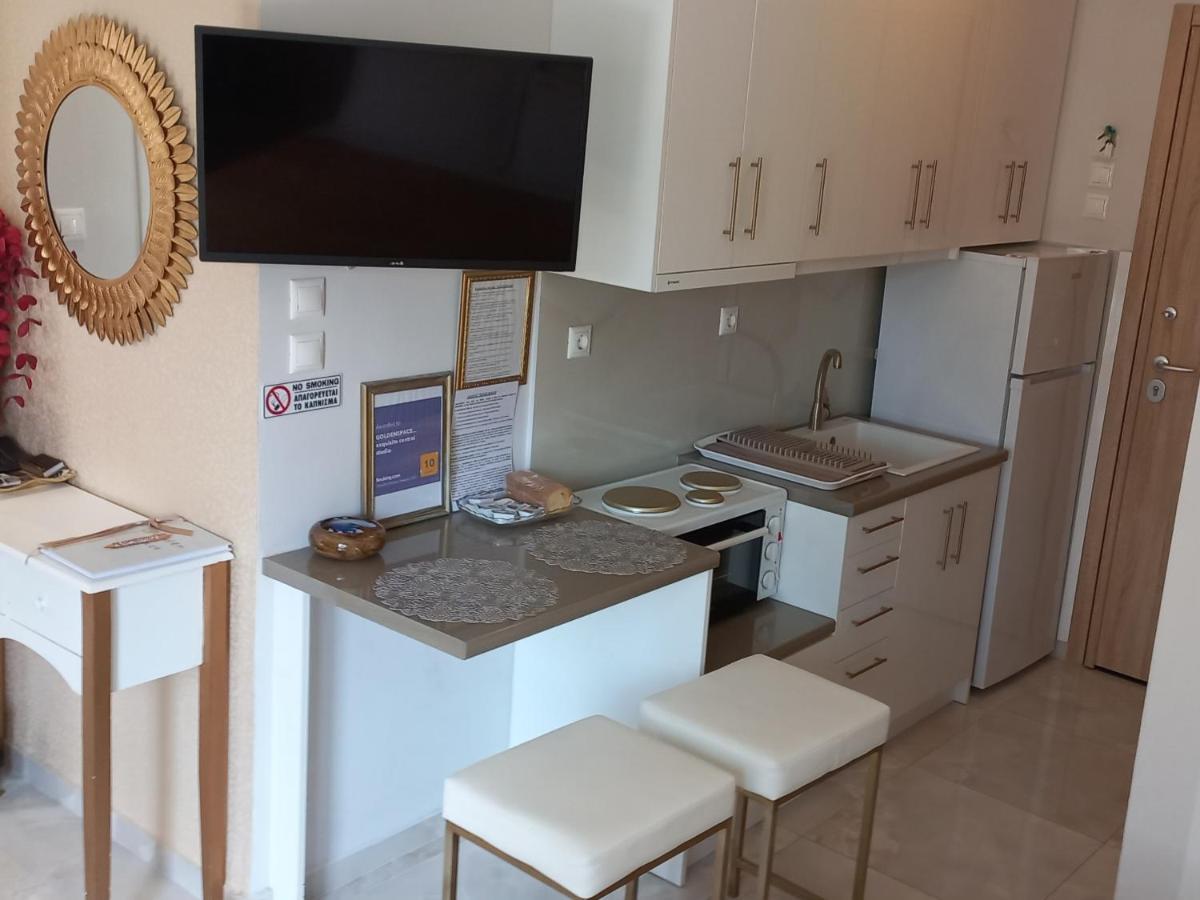 Goldenspace Exquisite Suite Near The Port Volos Eksteriør billede