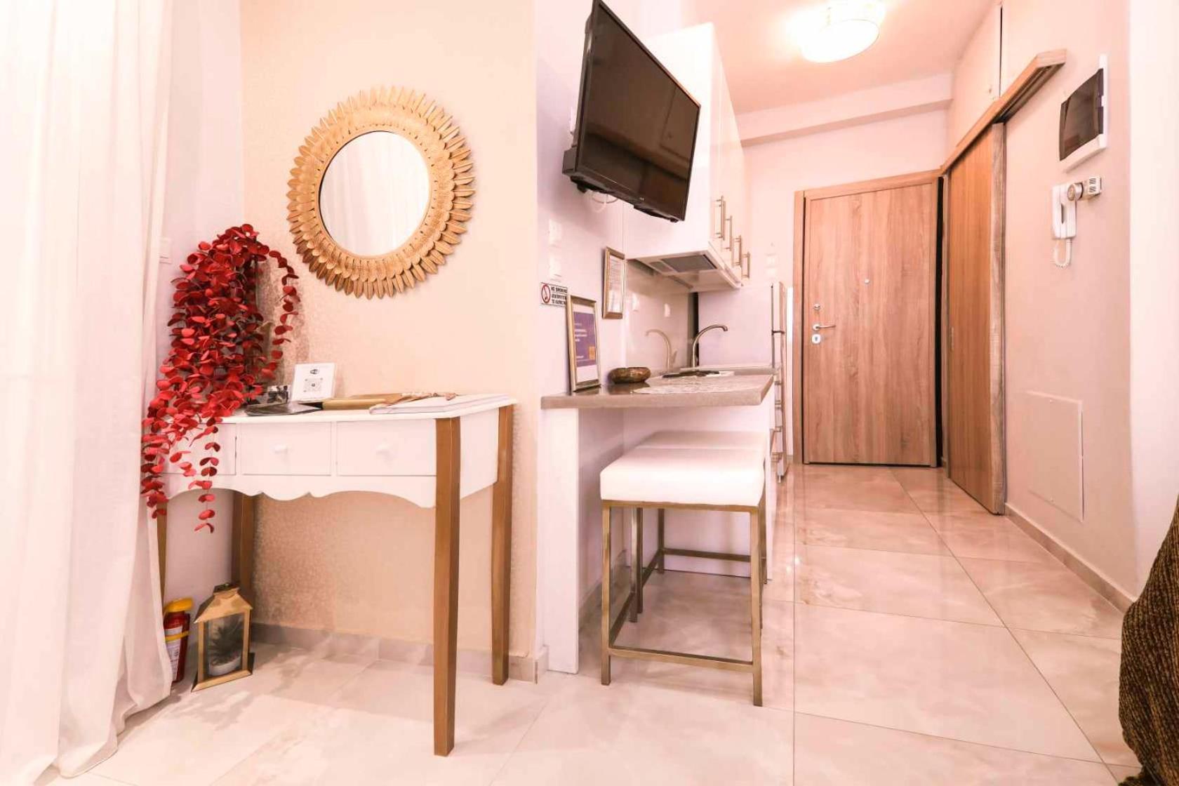 Goldenspace Exquisite Suite Near The Port Volos Eksteriør billede